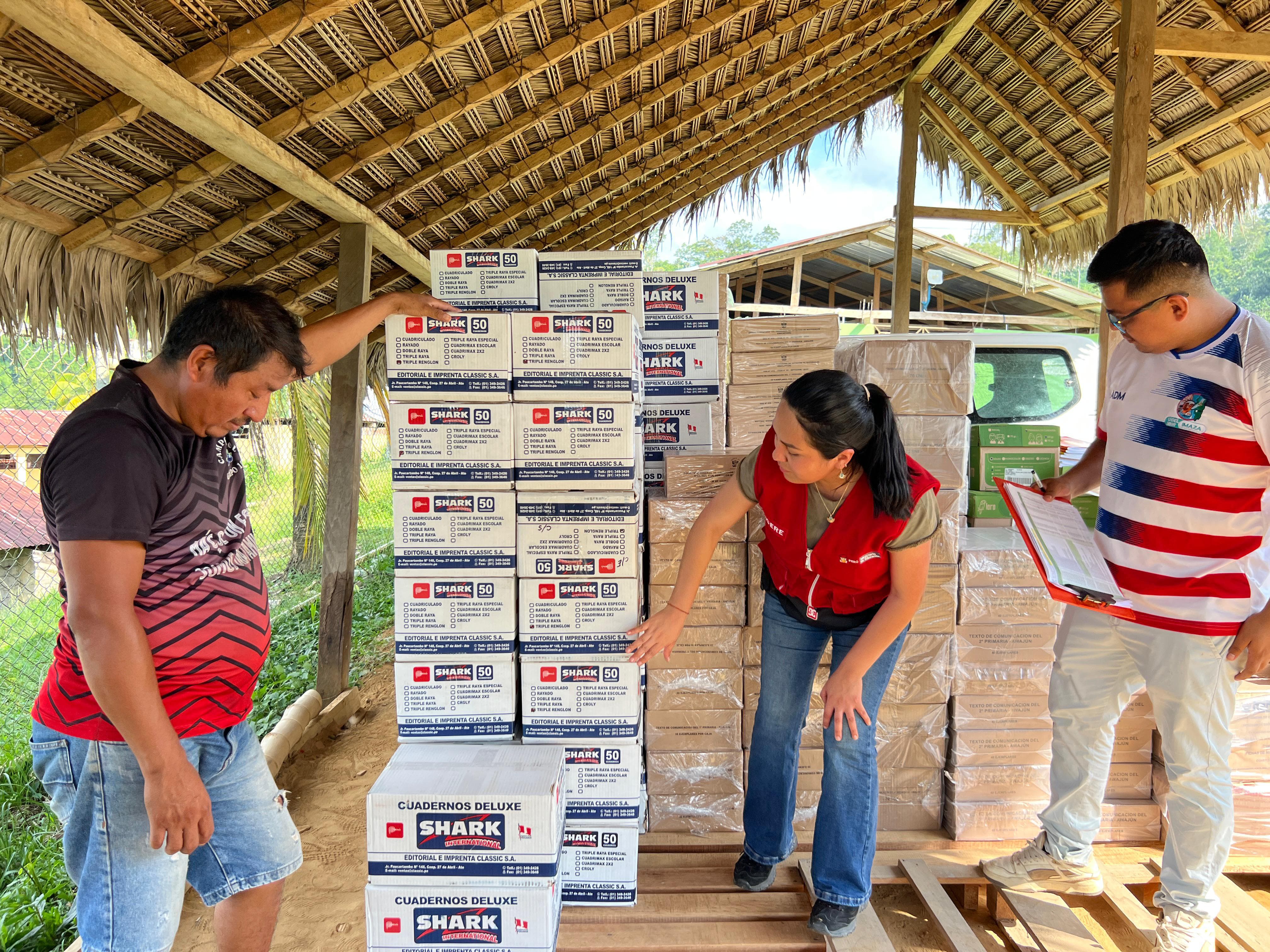 Minedu invierte más de s/100 millones en zonas de frontera de la Amazonía