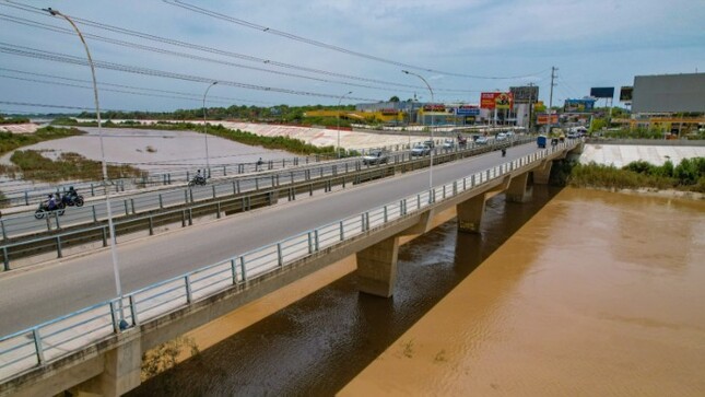 Puente Cáceres 