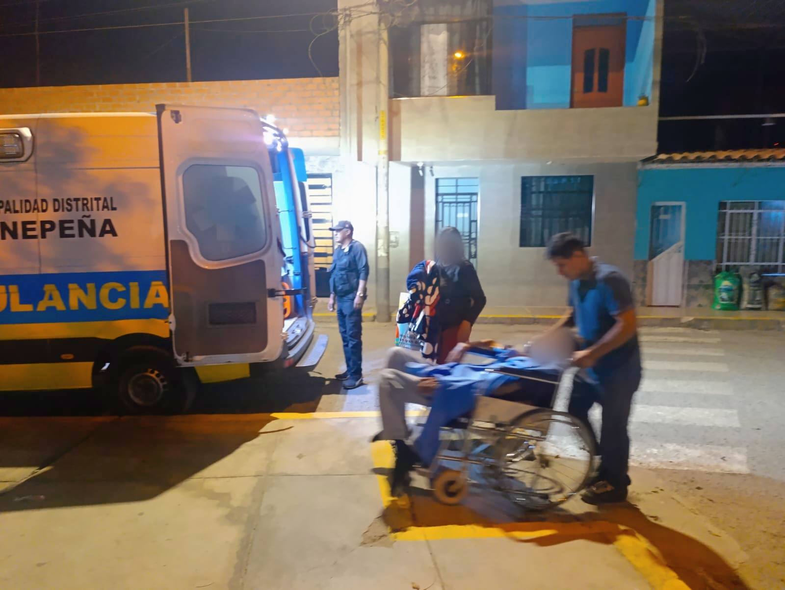 Serenazgo Nepeña traslada a paciente referido a Hospital "Eleazar Guzmán Barrón" de Nuevo Chimbote