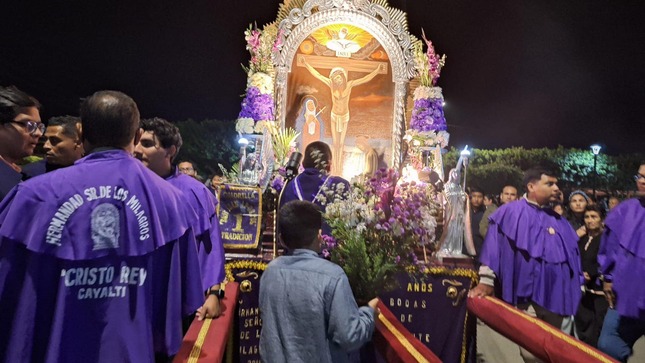 Registro 1: Procesión
