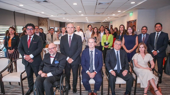 Viceministro Iván Ramos participó de la actividad, que fortalece la cooperación internacional a favor del sector agrario del país.