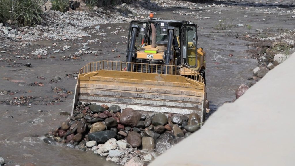 En respuesta a la emergencia generada por el ingreso del río Huaracane, la Municipalidad Provincial de Mariscal Nieto a través de la Gerencia de Desarrollo Económico y Social, llevó a cabo una reunión de urgencia para coordinar acciones inmediatas de intervención.