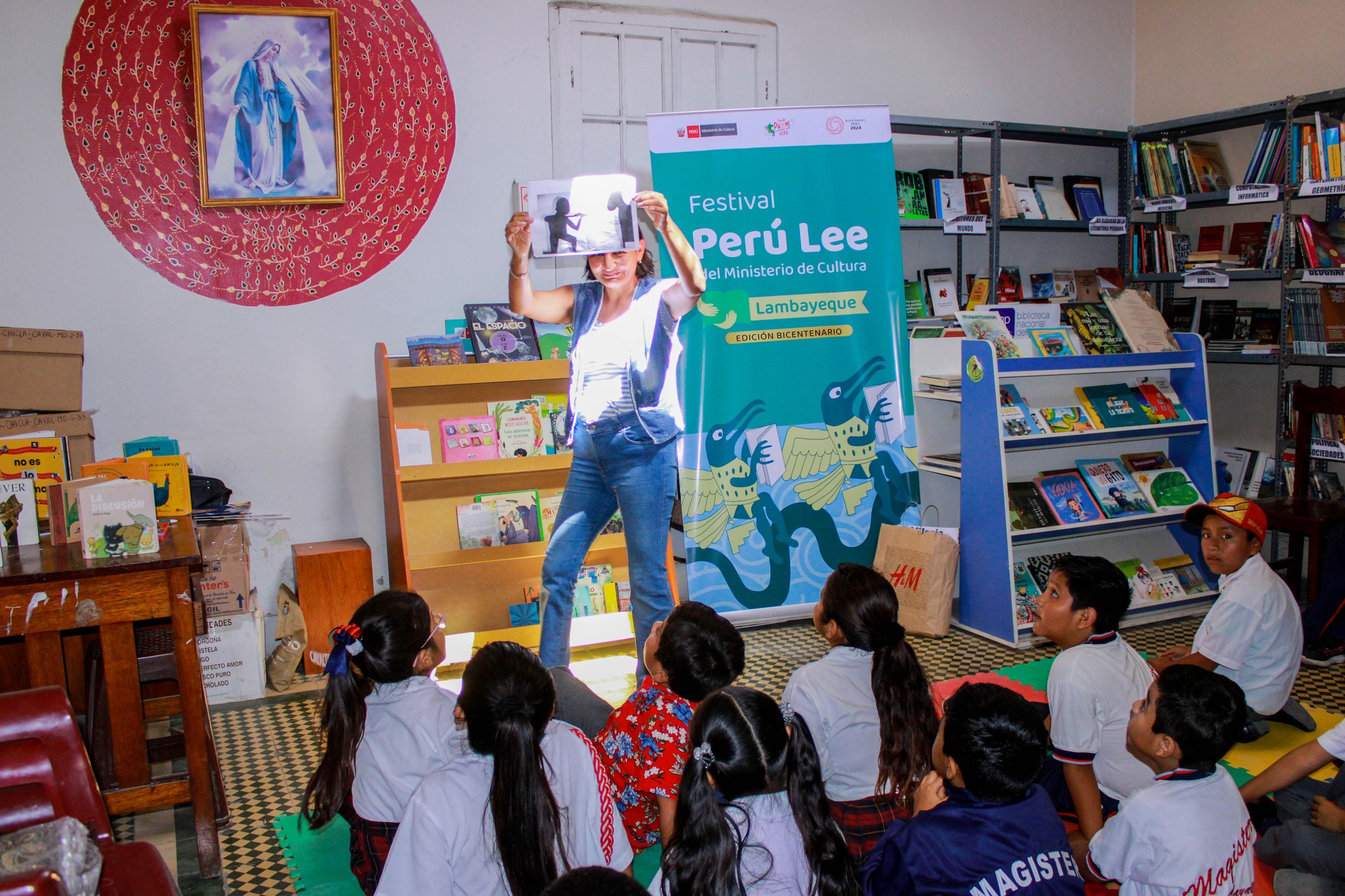 Registro 4: Perú lee