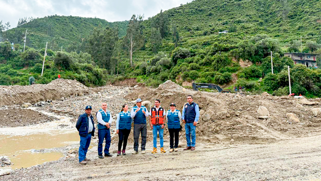 Cenepred evalúa puntos críticos de activación de quebradas  en el distrito de Challhuanca, provincia de Aymaraes-Apurímac