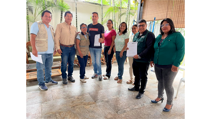 Juramentaci贸n al Comit茅 de Desarrollo "Hu谩scar".
