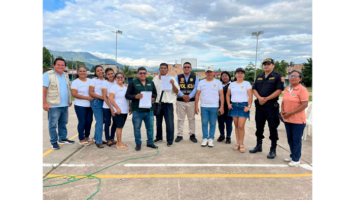Juramentaci贸n al Comit茅 de Gesti贸n y Desarrollo del Asentamiento Humano "Los Olivos del sector Yumbite - Tarapoto".