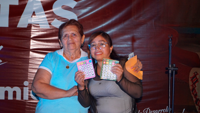 Noche cultural y bingo Show.