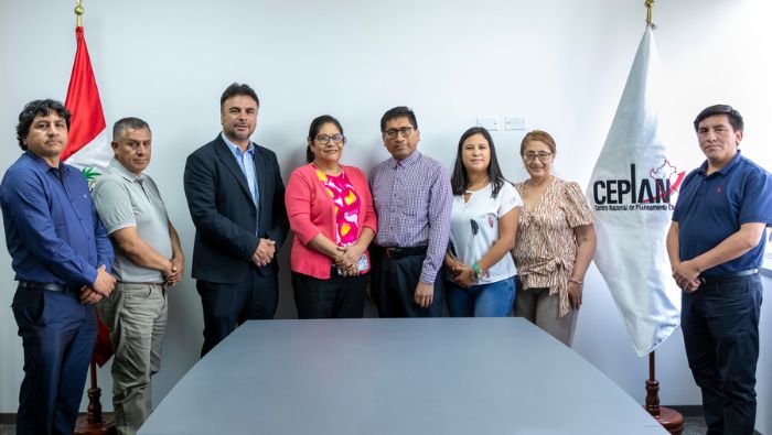 Visita de funcionarios de Municipalidad de Tarma a Ceplan