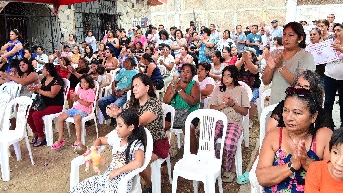 vecinos y vecinas