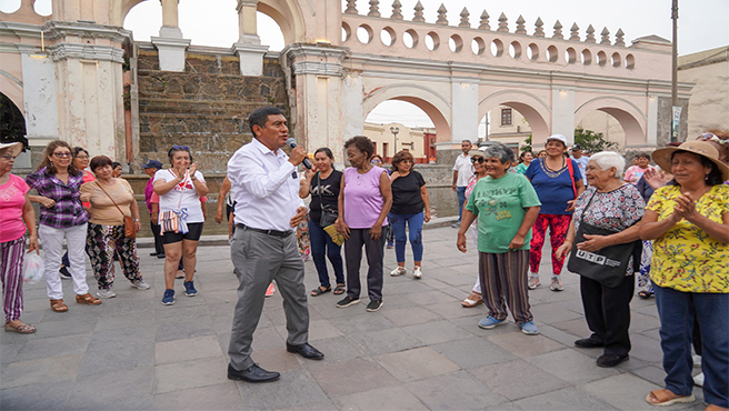 ¡ I Bailetón 2025 para Nuestros Adultos Mayores en el Paseo de Aguas !