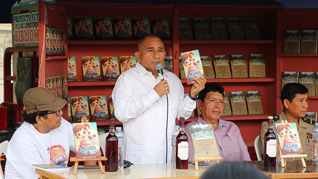 Municipalidad provincial continúa apoyando la lectura y cultura Huarmeyana