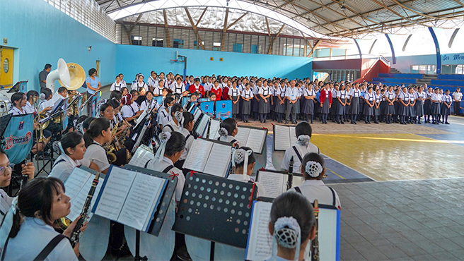 ¡ Participando del Buen Inicio del Año Escolar 2025 en la IE. Mercedes Cabello de Carbonera !