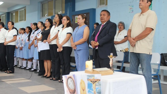 Con alegría y esperanza, mas de 179 200 estudiantes de UGEL Piura inician el año escolar 2025 
