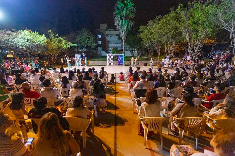 Vecinos de La Molina disfrutaron de espectáculo de ballet