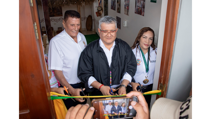 Alcaldesa participa del "Buen Inicio del Aรฑo Escolar con Campanazo".