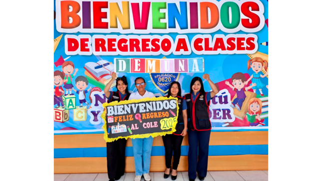 Volanteo informativo por el inicio al Año Escolar 2025. 