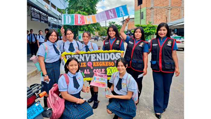 Volanteo informativo por el inicio al Aรฑo Escolar 2025.