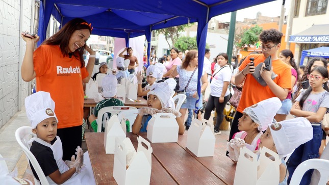 Municipalidad de Huaral realizó en Taller Minipastelero con niños y niñas 