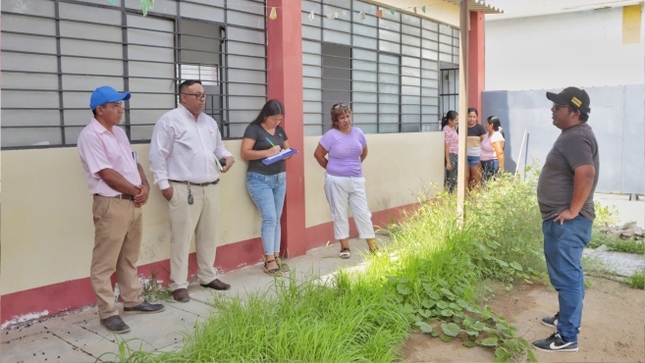Foto Realizan visita a las Instituciones educativas
