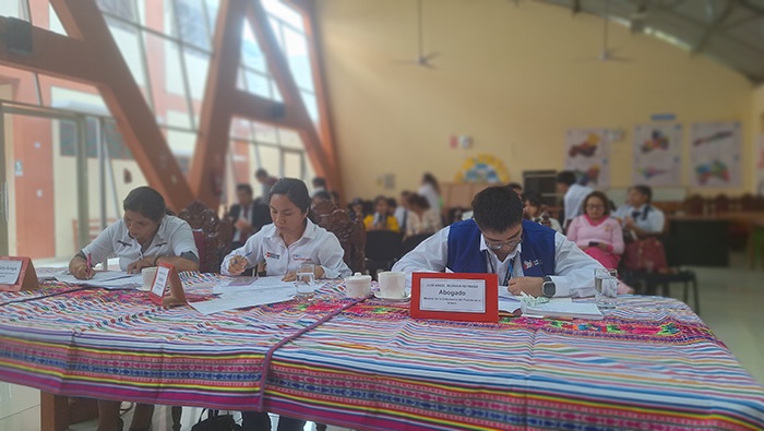 ¡Escolares del Vraem, campeones del consumo informado! Indecopi lanza torneo de debate