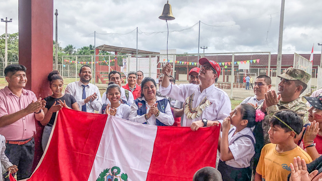 Clases se inician con normalidad en el país y PNP trabaja con municipios y BAPES para reforzar la seguridad ciudadana.