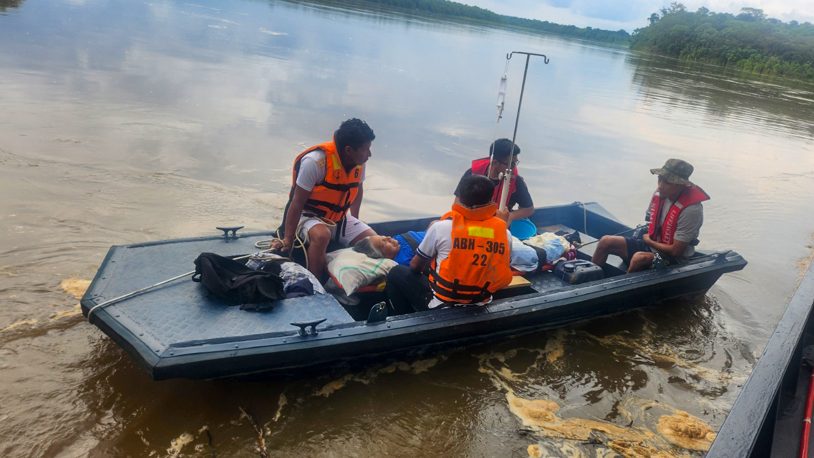 BAP Corrientes-adulta mayor Kichwa mordida por serpiente