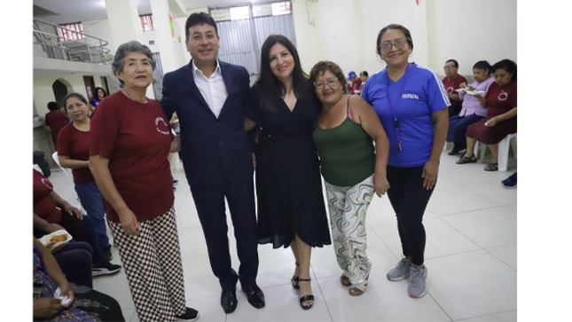compartiendo un grato momento de baile y risas con nuestros adultos mayores.
¡Feliz aniversario CIAM San Juan Bautista!