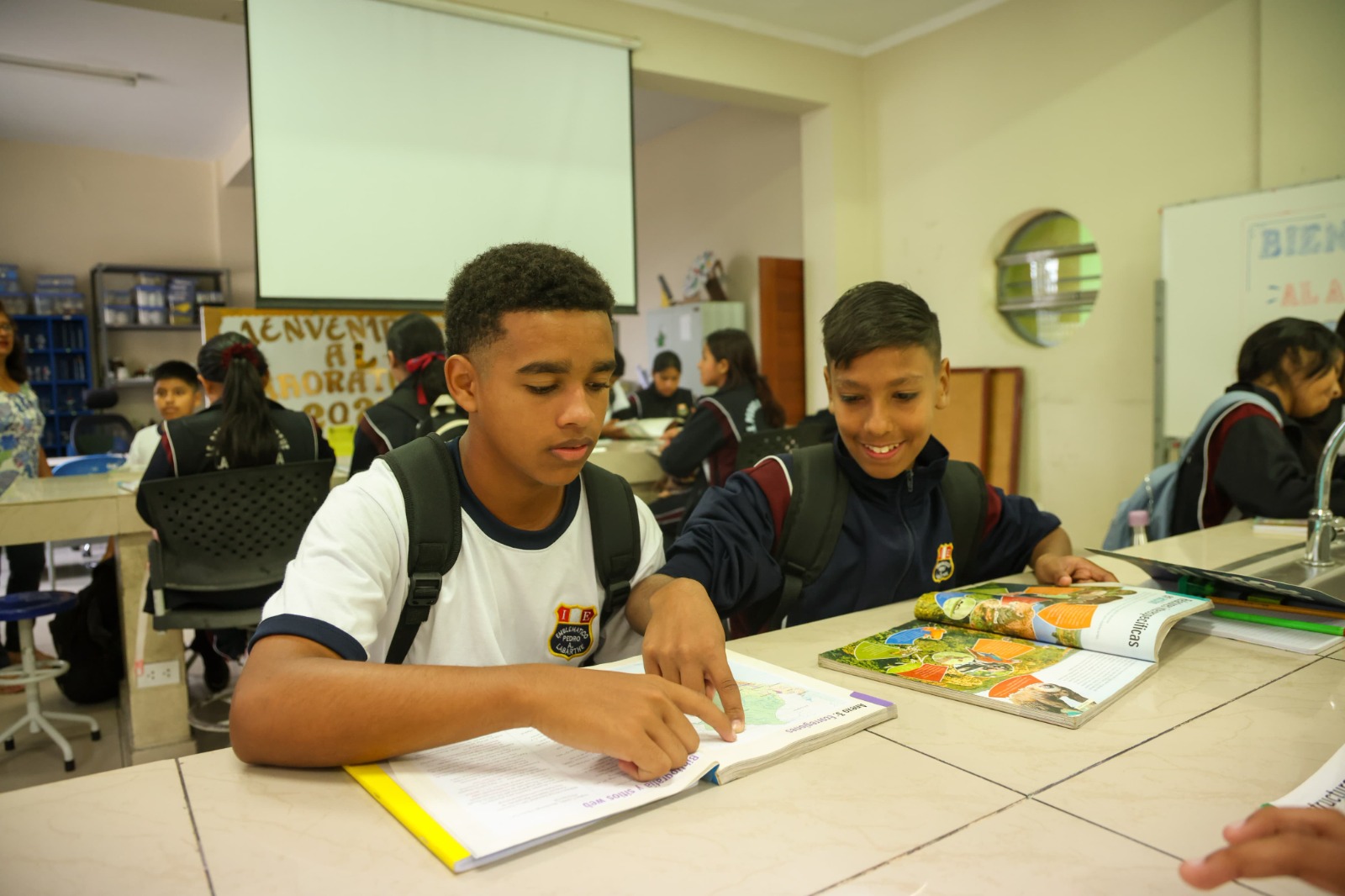Inicio del año escolar en el colegio Pedro Labarthe