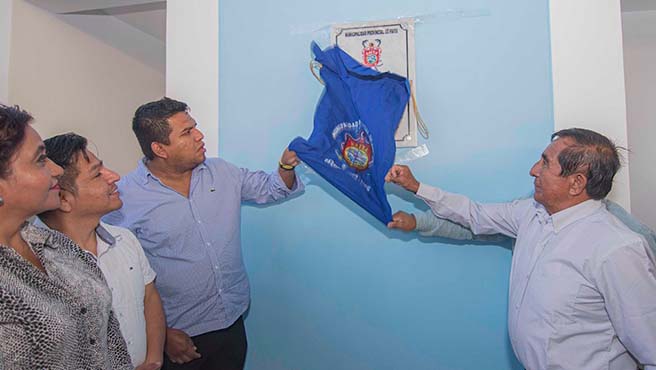 Alcalde inaugura polideportivo 5 de febrero