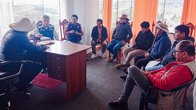 Municipalidad Distrital de Colquemarca - Cusco recibe asistencia técnica del Cenepred  para la elaboración del PPRRD