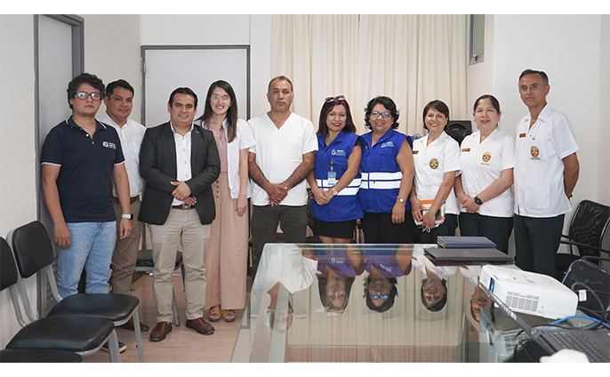 Foto del lanzamiento del nuevo módulo virtual de solicitud de citas para asegurados de SaludPol, en el HRL