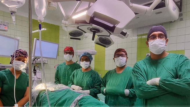 Hospital Belén de Lambayeque destaca en cirugía laparoscópica de alta complejidad