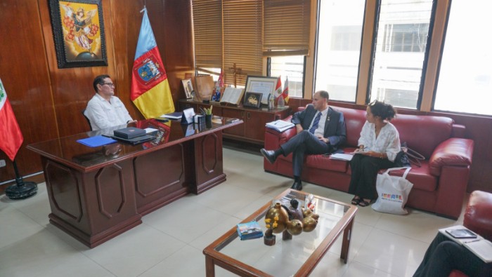 Encuentro institucional