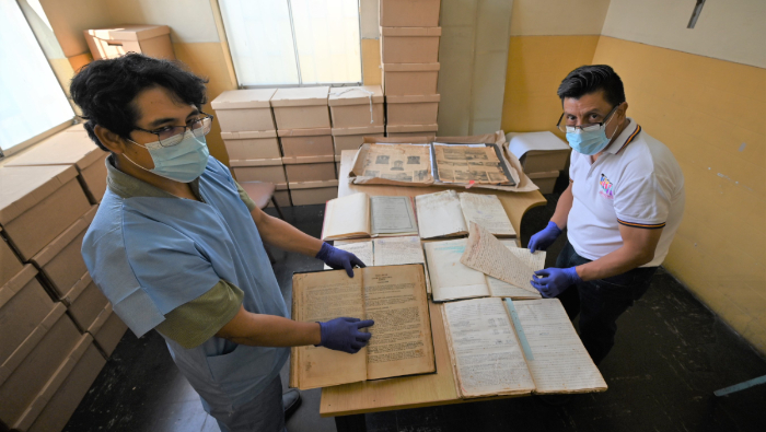 INSN creará archivo histórico tras hallar documentos con más de 100 años de antigüedad