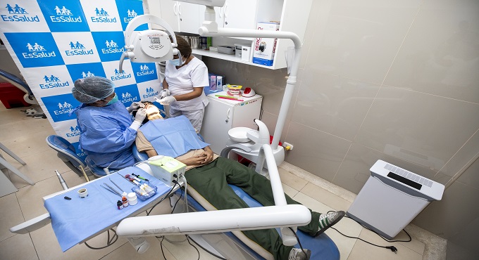 Más del 90% de pacientes atendidos en el Hospital Ramón Castilla de EsSalud presenta caries dentales