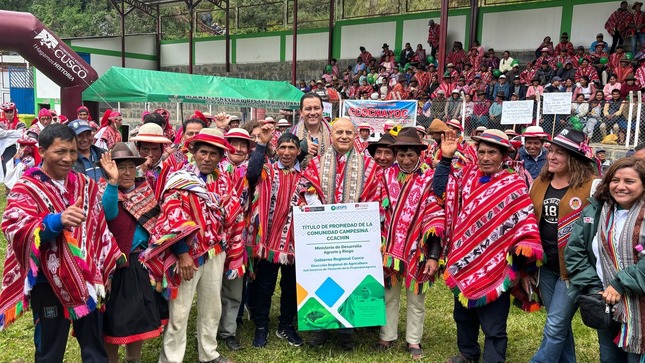 Cusco: Gobierno entrega 503 títulos de propiedad rural individual y 3 títulos a comunidades campesinas