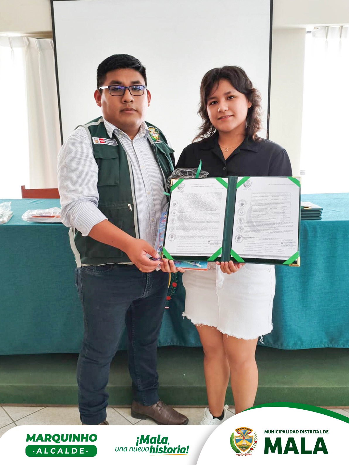 Reconocimiento a Alumnos del 5to de Secundaria del Distrito de Mala - 2024c