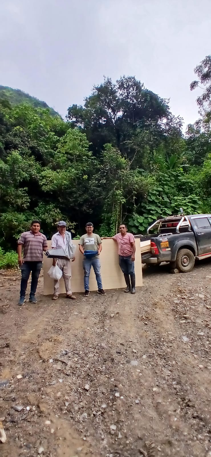 Entrega de ayuda humanitaria Flor de Café
