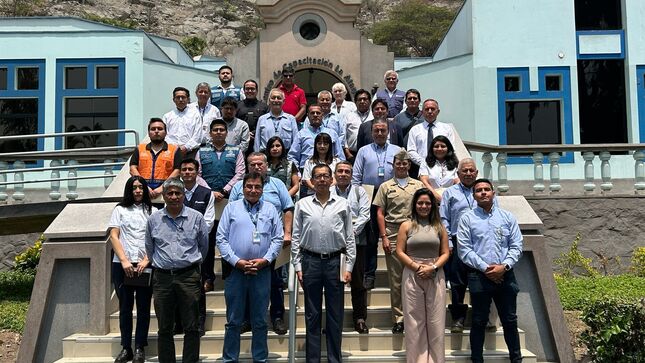 Con el objetivo de aportar técnicamente a la actualización del escenario de riesgo de para el sistema de agua y saneamiento de Lima y Callao, el Centro Nacional de Estimación, Prevención y Reducción del Riesgo de Desastres (Cenepred), participó en una reunión organizada por el Servicio de Agua Potable y Alcantarillado de Lima (SEDAPAL).