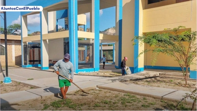Foto Trabajamos por el bienestar de los estudiantes