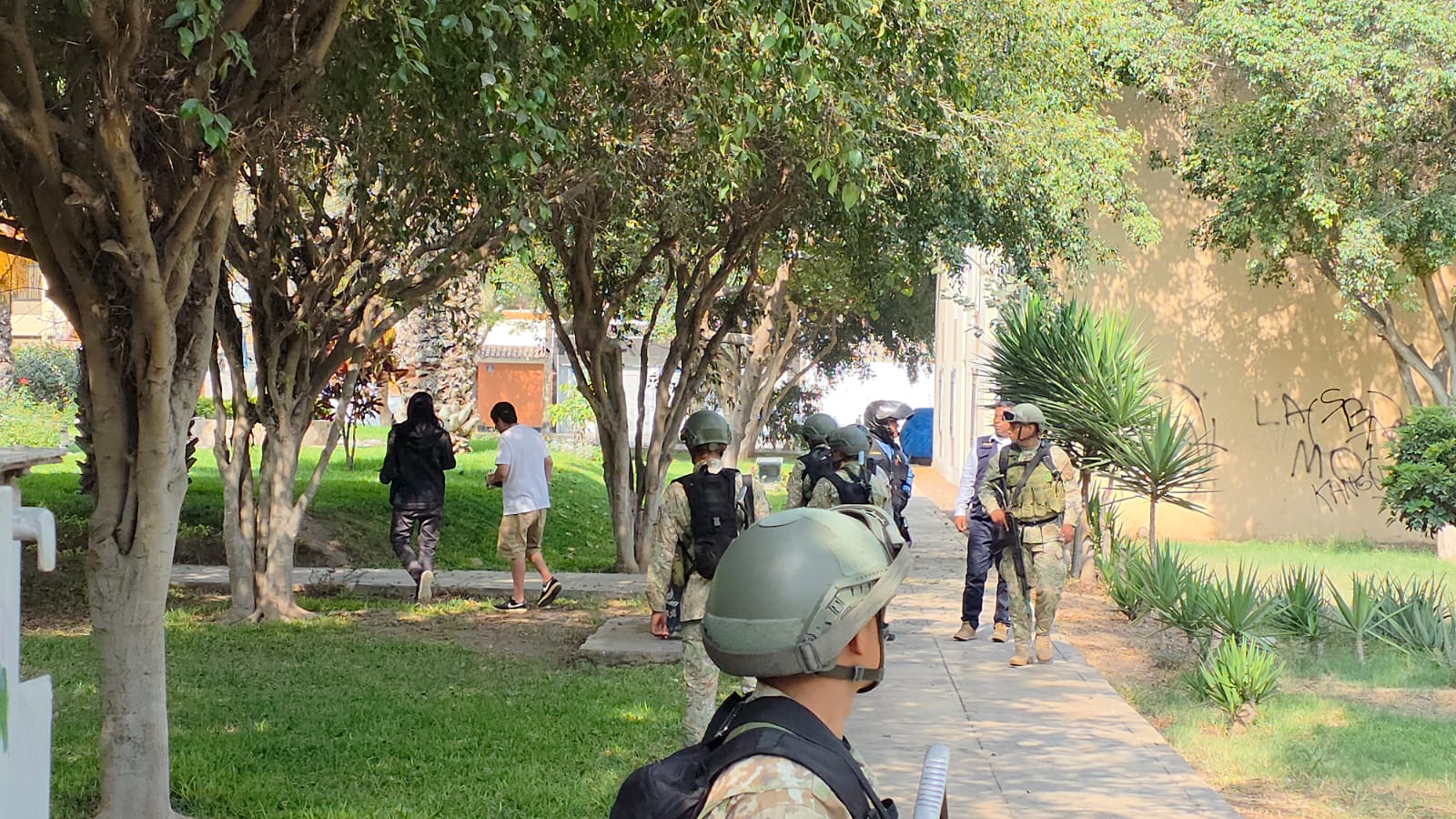 Efectivos de serenazgo y del ejército realizan patrullaje conjunto en La Molina