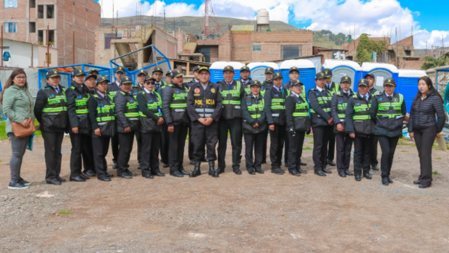 Gerencia de Transporte fortalece capacidades con capacitación de la PNP tránsito en el marco de la festividad Virgen de la Candelaria