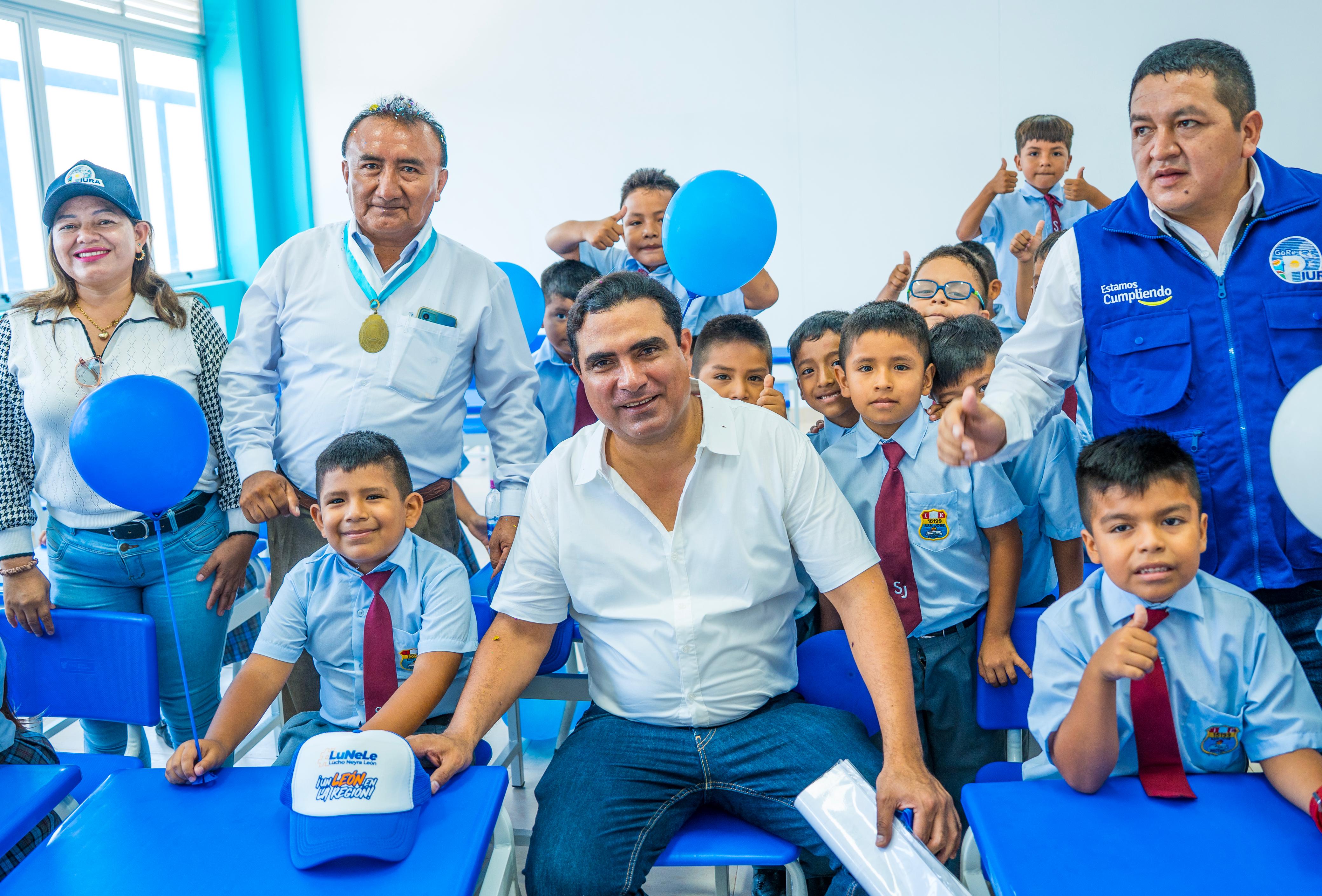 Gobernador Luis Neyra inaugura moderno colegio 15199 San José de Pacha-Chulucanas en beneficio de más de 700 escolares