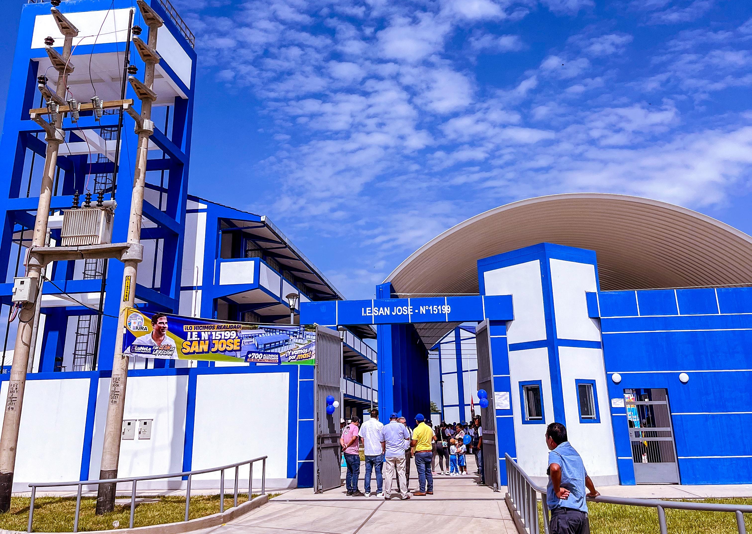 Gobernador Luis Neyra inaugura moderno colegio 15199 San José de Pacha-Chulucanas en beneficio de más de 700 escolares