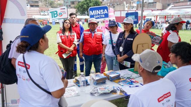 El Minsa y las Diris de Lima Metropolitana refuerzan la lucha contra la tuberculosis con actividades en toda la ciudad