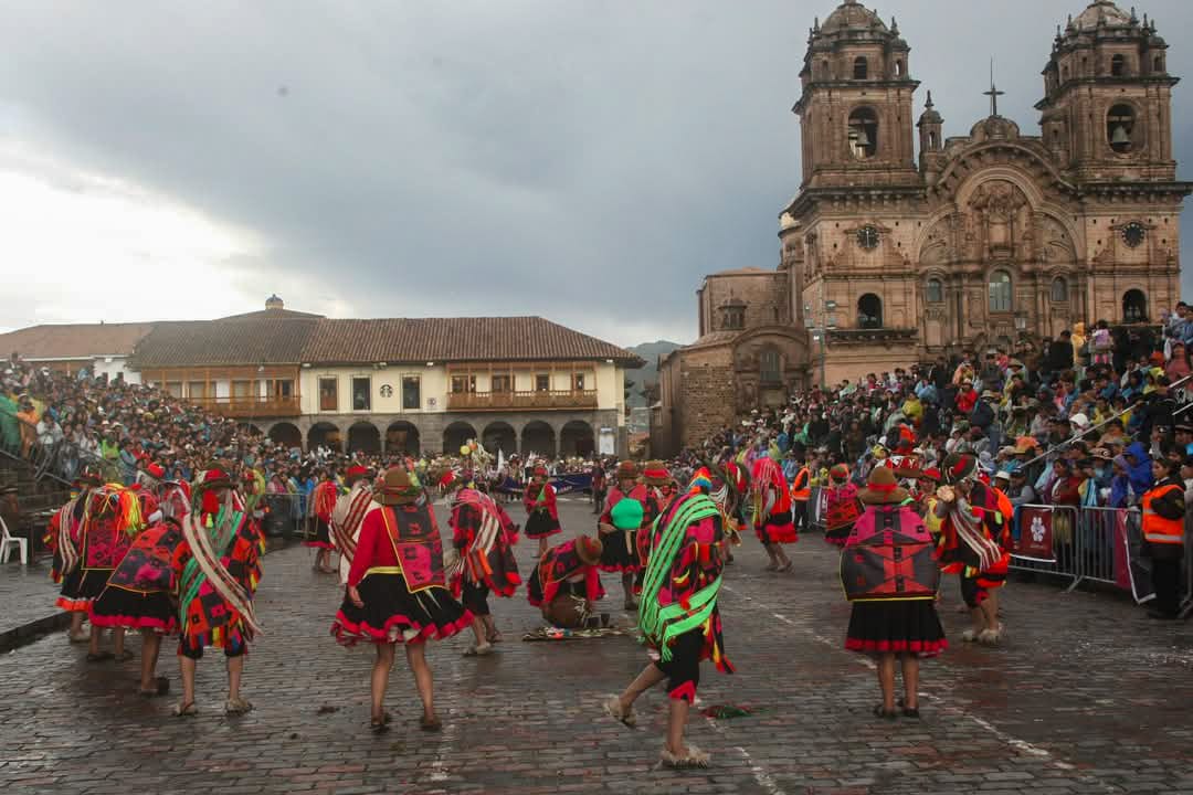 Haciendo Historia: Música, Alegría, Cultura. Danzas Y Turismo En El Qhaswa Raymi 2025: Cusco