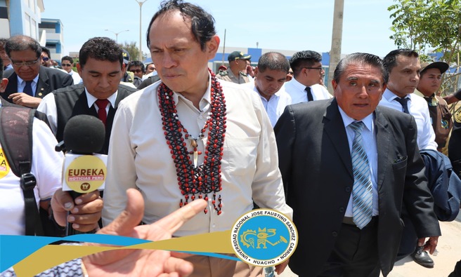 En flagrante violación a la Constitución y la Ley Universitaria, el congresista Segundo Montalvo, ingresó al campus de la Universidad Nacional José Faustino Sánchez Carrión junto a numerosos policías.