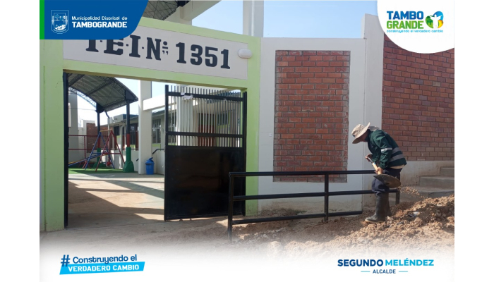 Municipalidad de Tambogrande mejora el acceso a la institución educativa N° 1351 del Cerro Santa Cruz