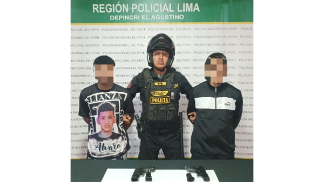 Los menores de iniciales W.R.F.B. (17 años) nacionalidad peruana y F.J.H.M. 14 años de nacionalidad extranjera, conocidos como negritos de Las Magnolias, quienes fueron detenidos en la Av. Bosque Huanca, por tenencia ilegal de armas infringiendo las normas contra la vida el cuerpo y la salud.
Los menores fueron trasladados a la Depincri para las diligencias 