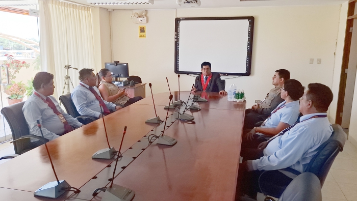 Corte Superior de Piura entrega material de seguridad a agentes de resguardo